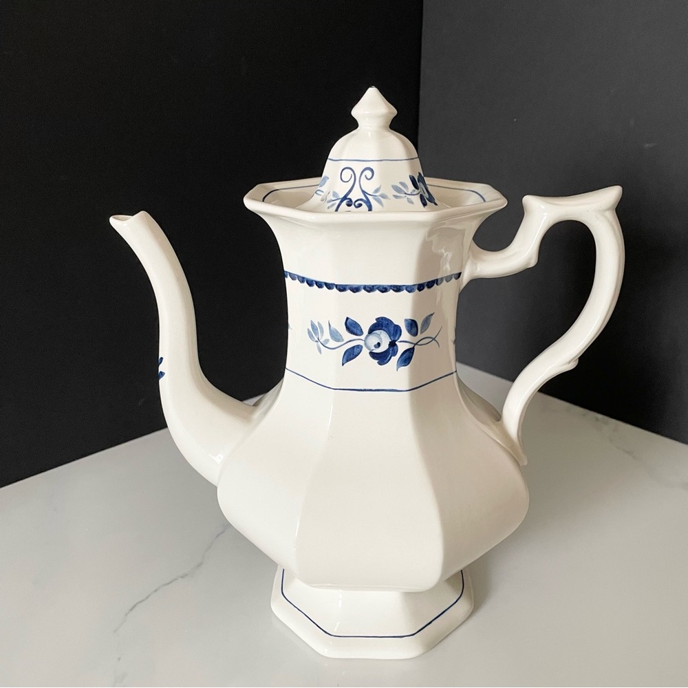 Vintage Blue & White English Coffee Pot - Adams "Gloucester"